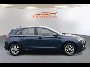 Used Hyundai i30 2017 for sale - 74111560: Photo