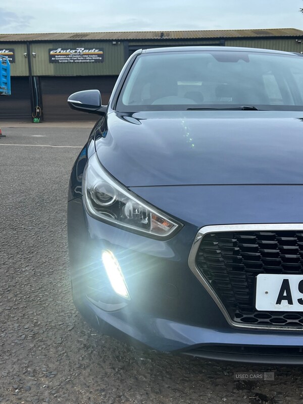 Used Hyundai i30 2017 for sale - 74111560: Photo 9