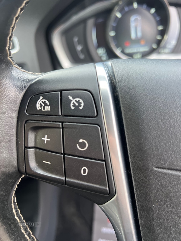 Used Volvo V60 2015 for sale - 76753732: Photo 15