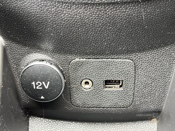 Used Ford Fiesta 2015 for sale - 76002799: Photo 14