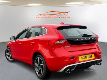 Used Volvo V40 2016 for sale - 79821925: Photo