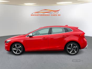 Used Volvo V40 2016 for sale - 79821925: Photo
