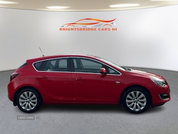 Used Vauxhall Astra 2015 for sale - 76399825: Photo
