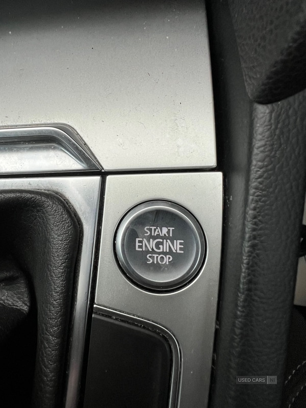 Used Volkswagen Passat for sale - 76998304: Photo 15