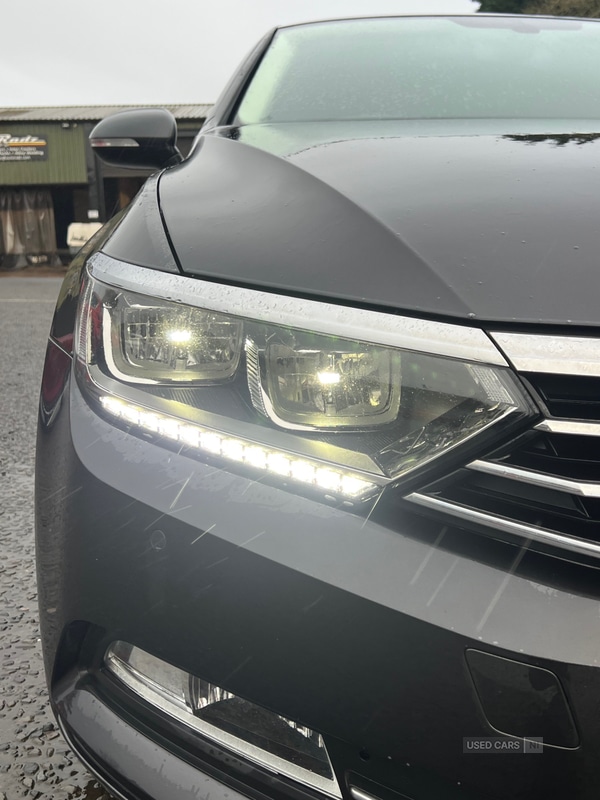 Used Volkswagen Passat for sale - 76998304: Photo 9