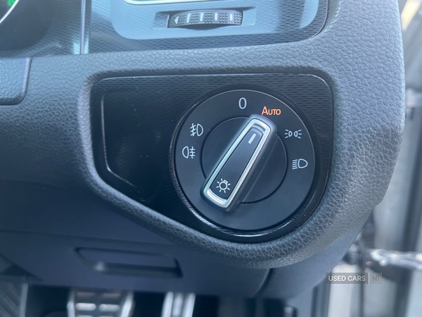 Used Volkswagen Golf 2014 for sale - 77958989: Photo 16