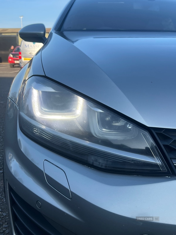 Used Volkswagen Golf 2014 for sale - 77958989: Photo 9