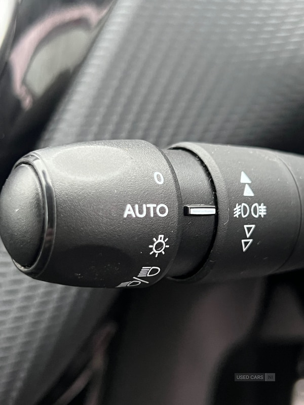 Used Peugeot 208 2018 for sale - 76248136: Photo 15