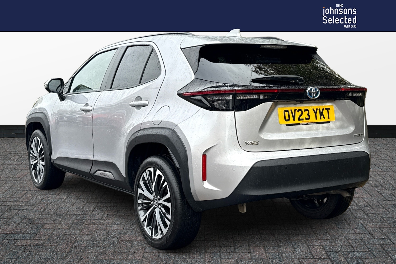 Used Toyota Yaris Cross 2023 for sale - 76676324: Photo 2