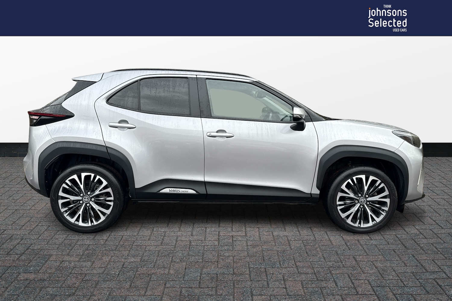 Used Toyota Yaris Cross 2023 for sale - 76676324: Photo 8