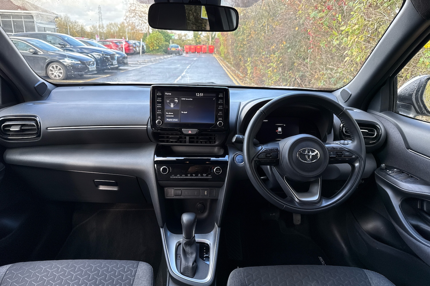 Used Toyota Yaris Cross 2023 for sale - 76676068: Photo 3