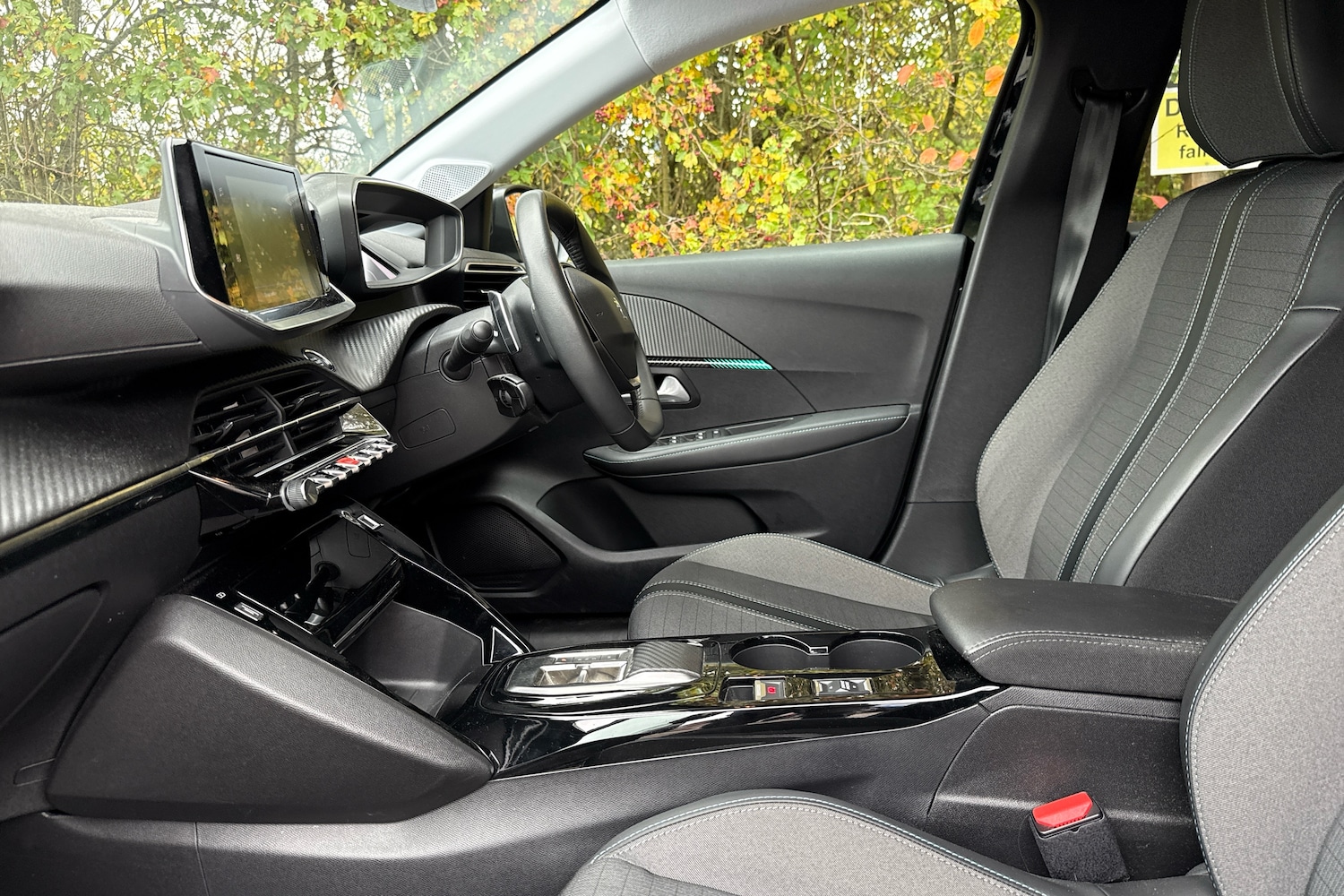 Used Peugeot 208 2022 for sale - 76675380: Photo 6