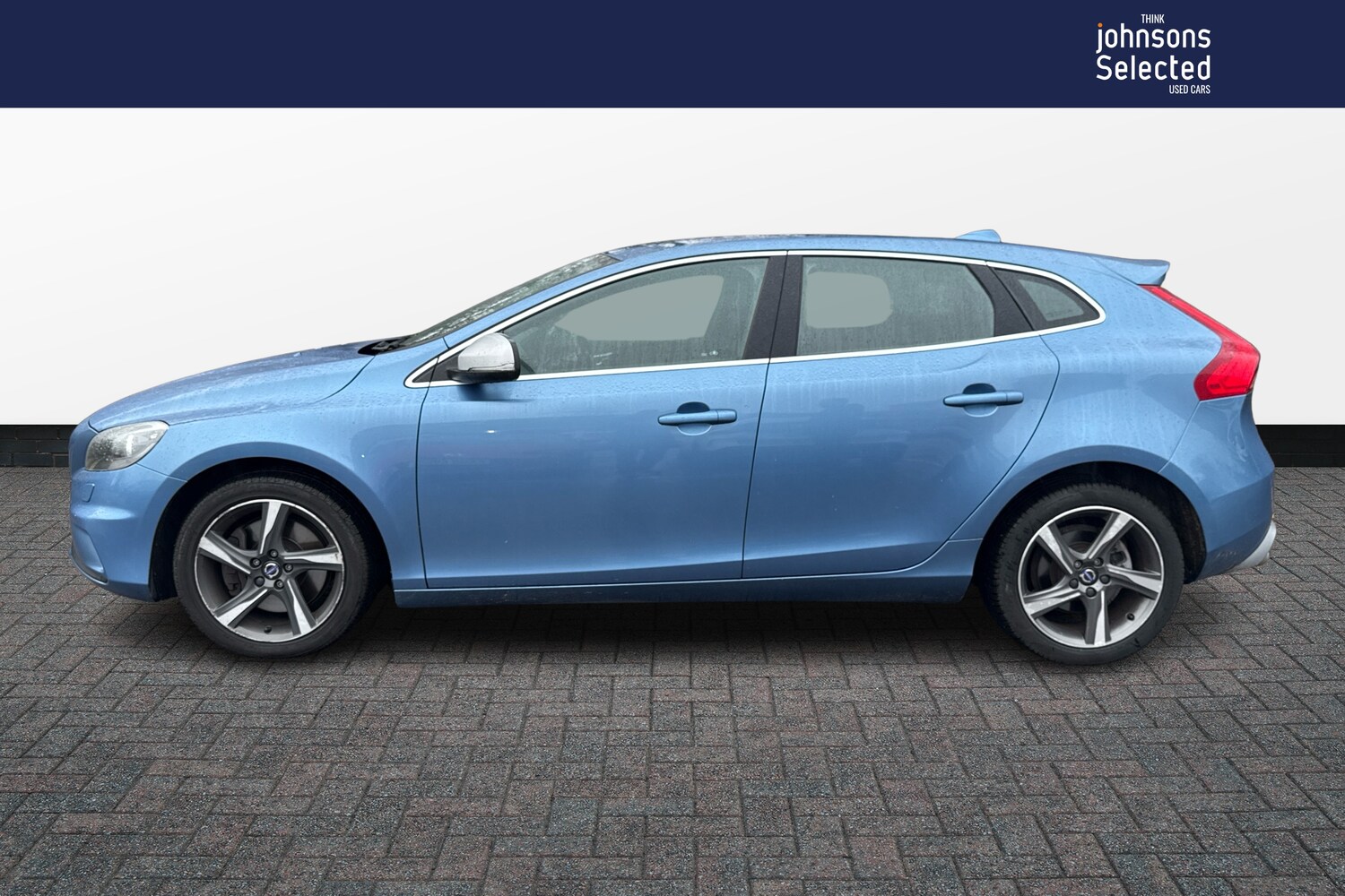 Used Volvo V40 2016 for sale - 77293055: Photo 9