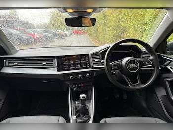 Used Audi A1 2022 for sale - 76302057: Photo