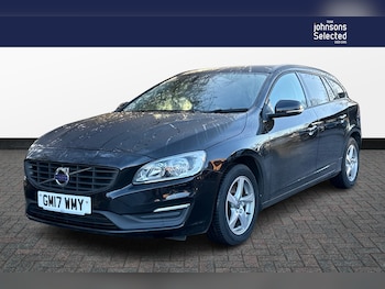 Used Volvo V60 2017 for sale - 77231771: Photo