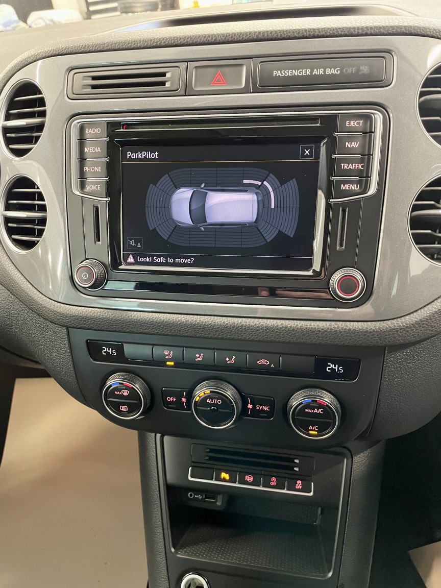 Used Volkswagen Tiguan 2015 for sale - 76751872: Photo 22