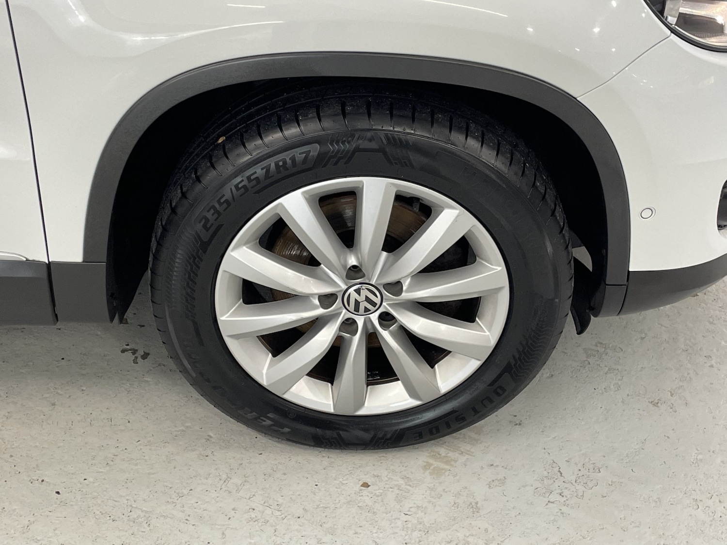 Used Volkswagen Tiguan 2015 for sale - 76751872: Photo 25