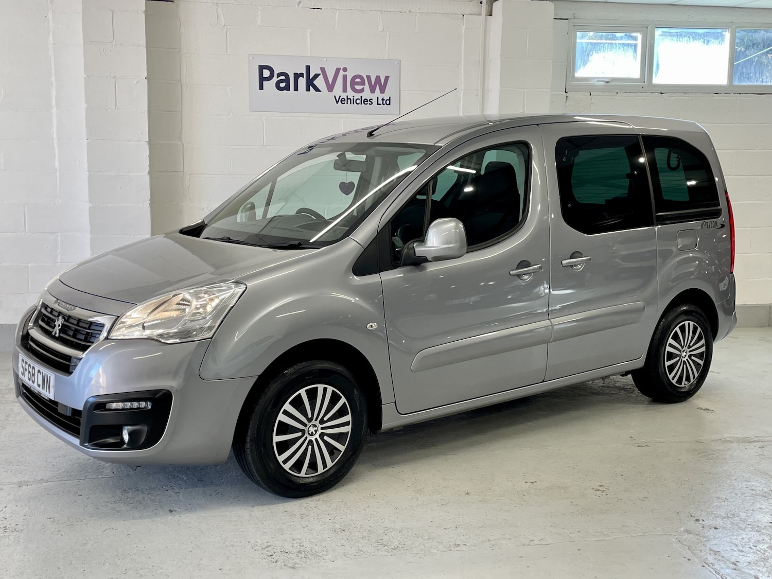 Used Peugeot Partner 2018 for sale - 76358192: Photo 11