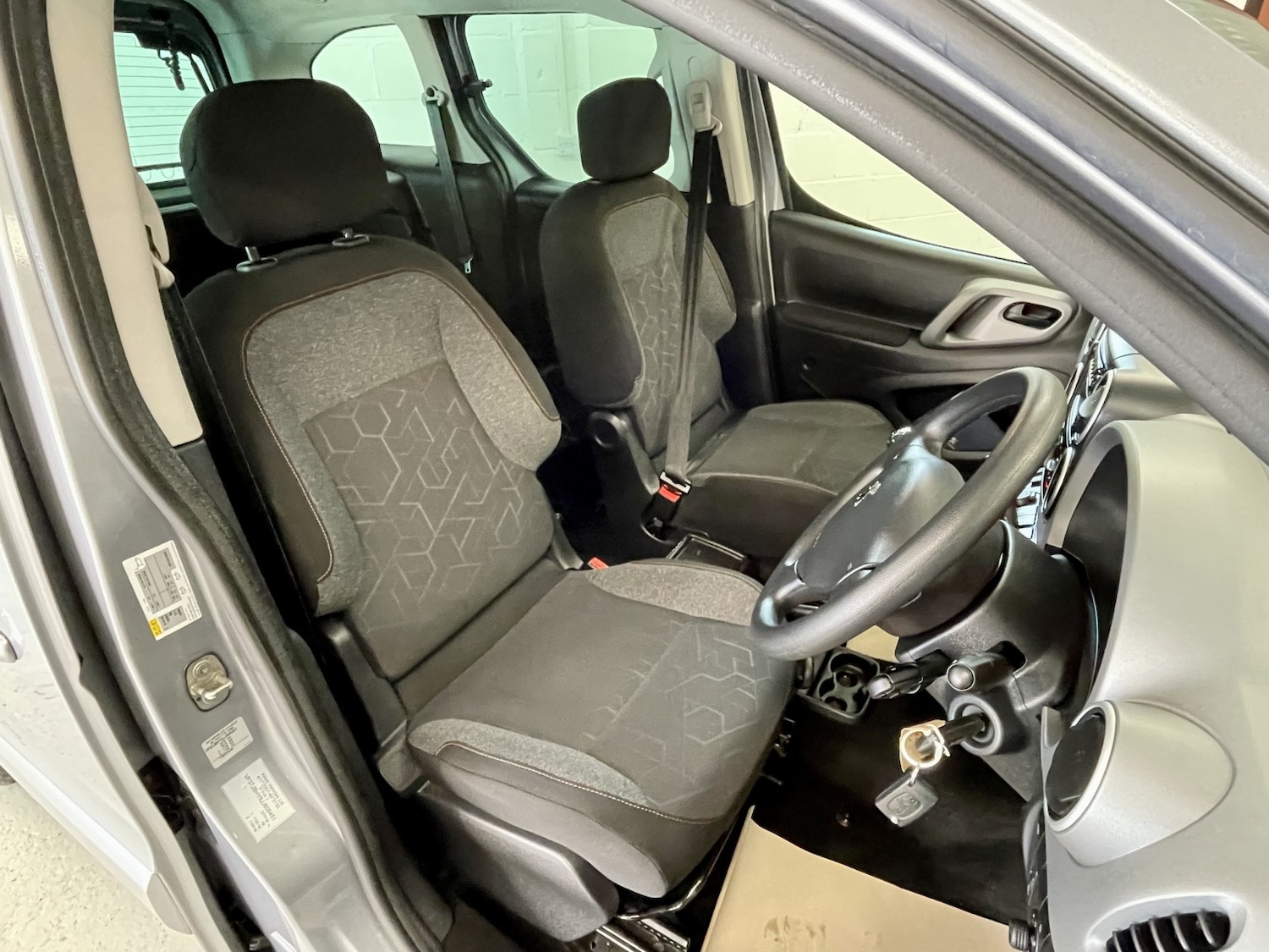 Used Peugeot Partner 2018 for sale - 76358192: Photo 22