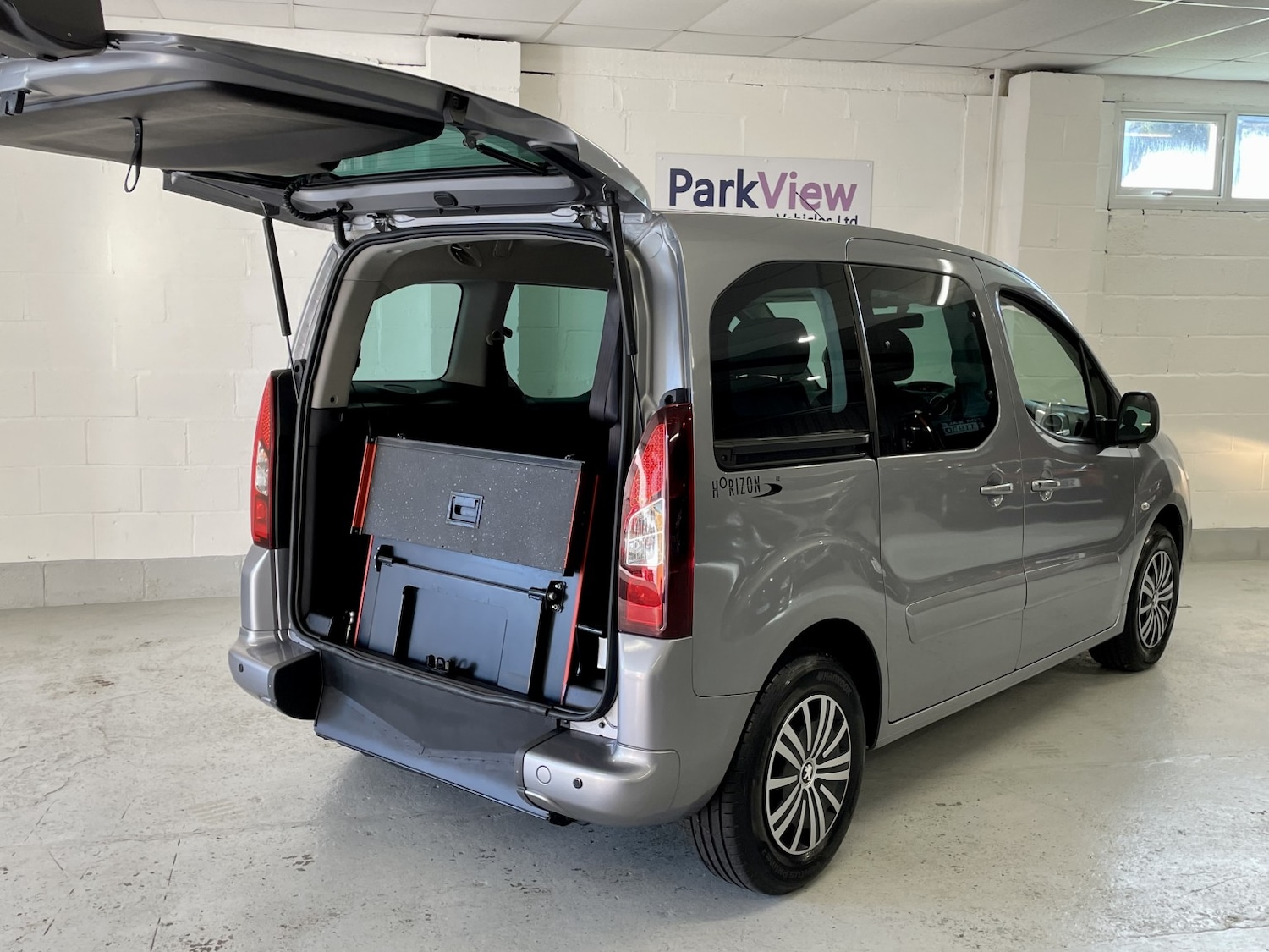 Used Peugeot Partner 2018 for sale - 76358192: Photo 6