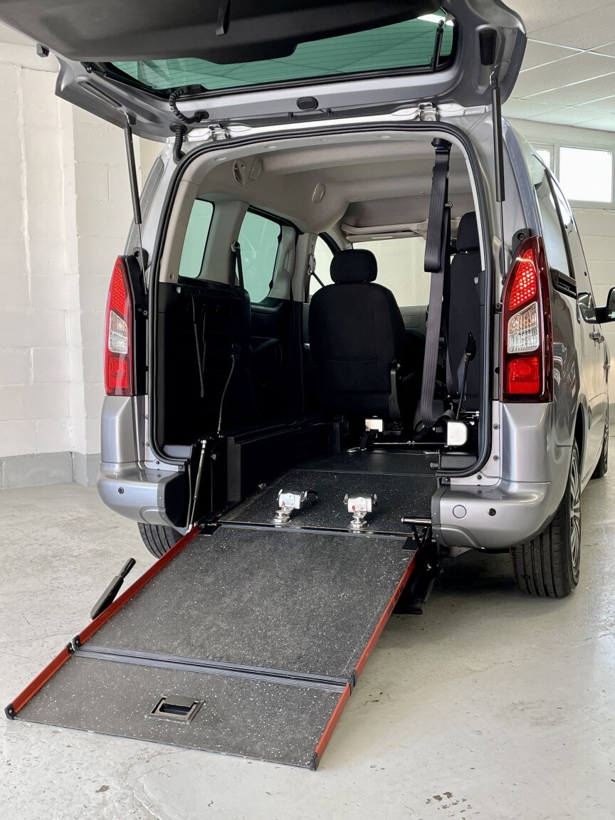 Used Peugeot Partner 2018 for sale - 76358192: Photo 7