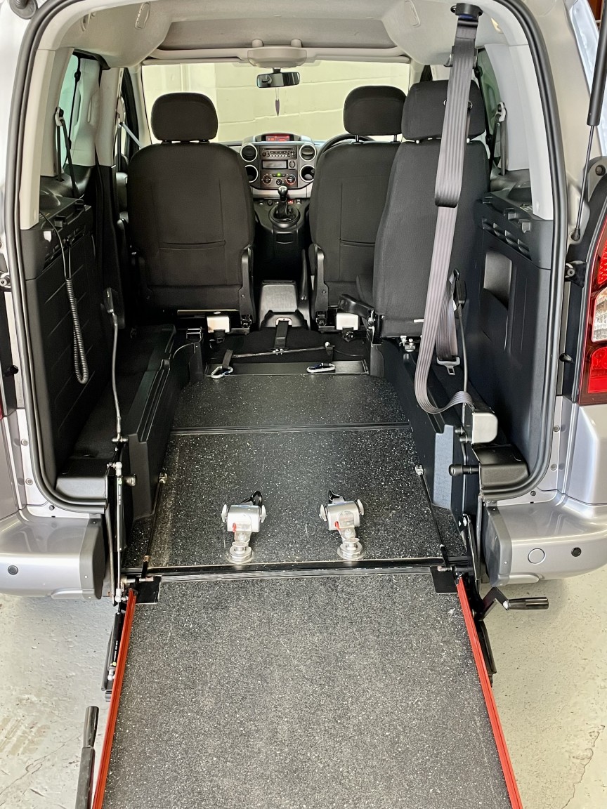 Used Peugeot Partner 2018 for sale - 76358192: Photo 8