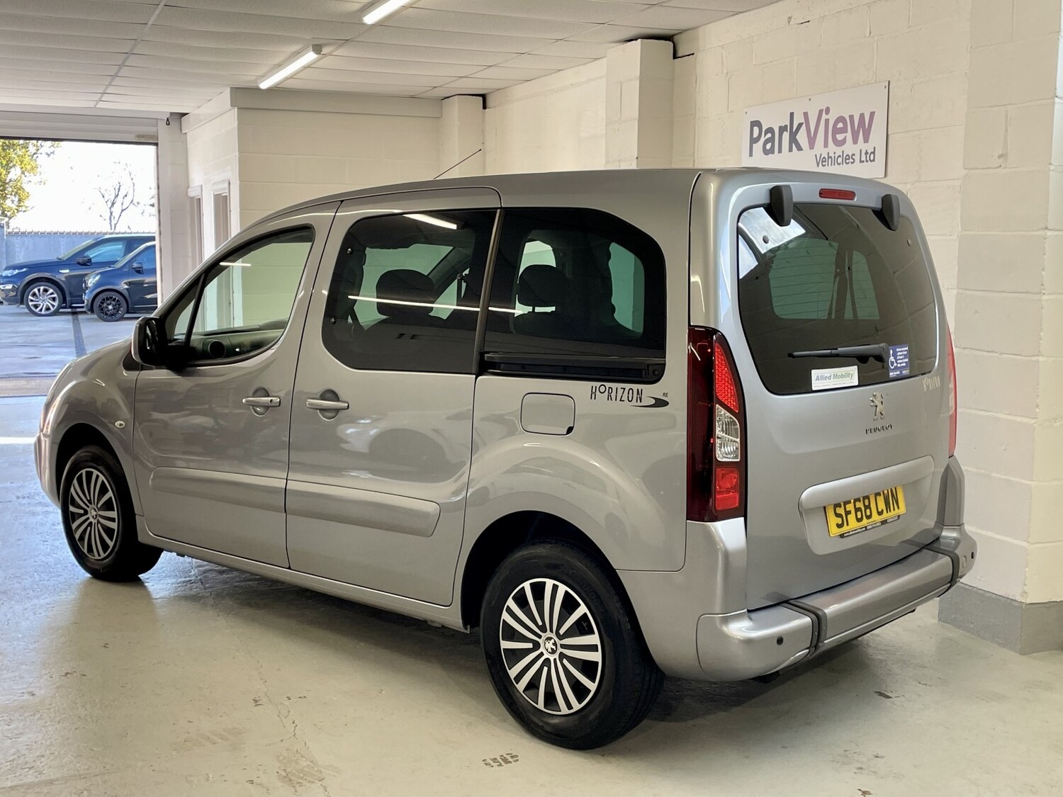 Used Peugeot Partner 2018 for sale - 76358192: Photo 9