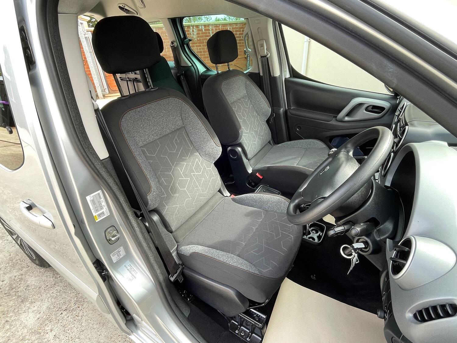 Vehicle 22