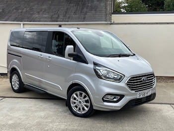 Used Ford Tourneo Custom 2018 for sale - 78449495: Photo