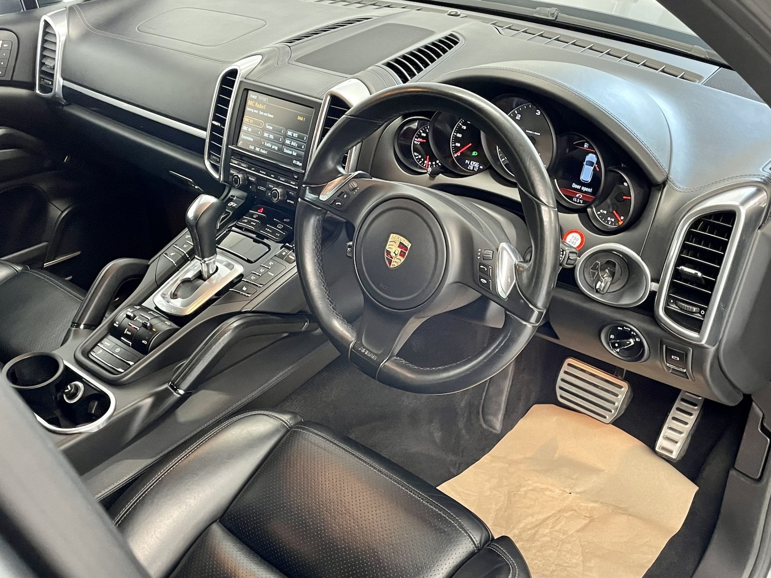 Used Porsche Cayenne 2014 for sale - 76446047: Photo 21