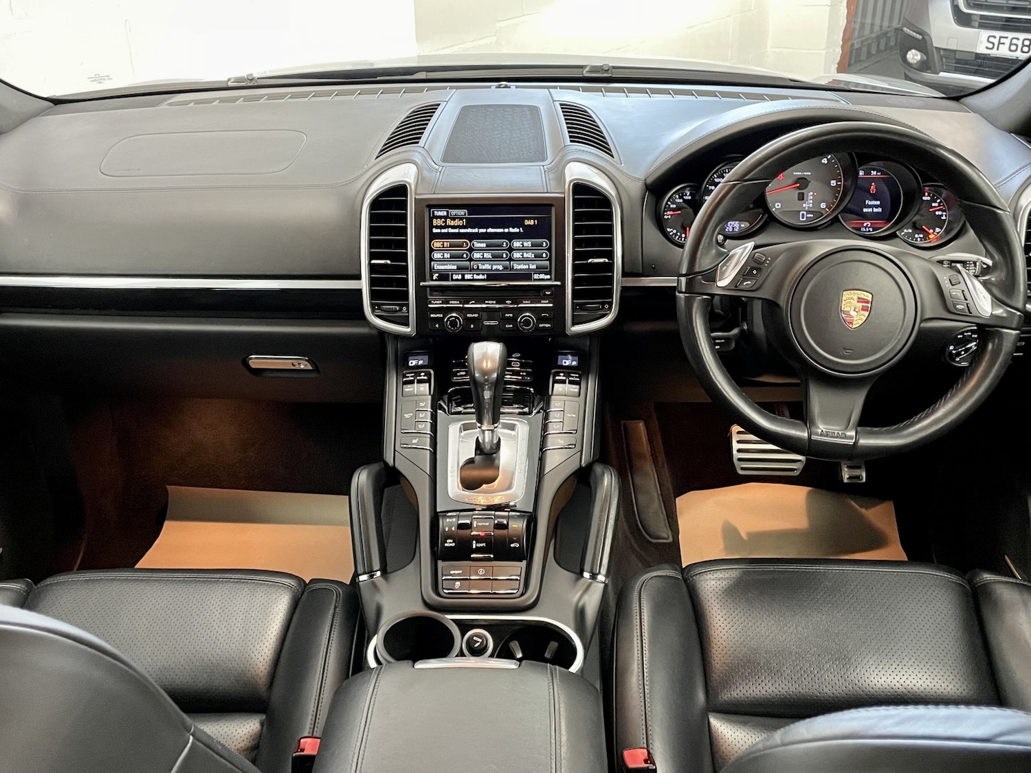 Used Porsche Cayenne 2014 for sale - 76446047: Photo 28