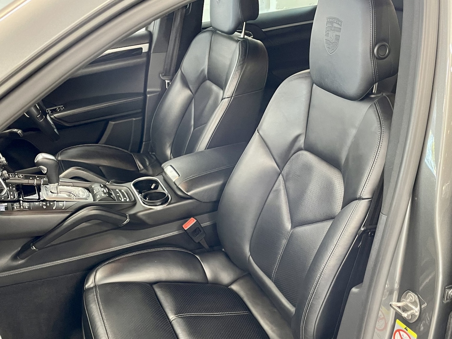 Used Porsche Cayenne 2014 for sale - 76446047: Photo 5