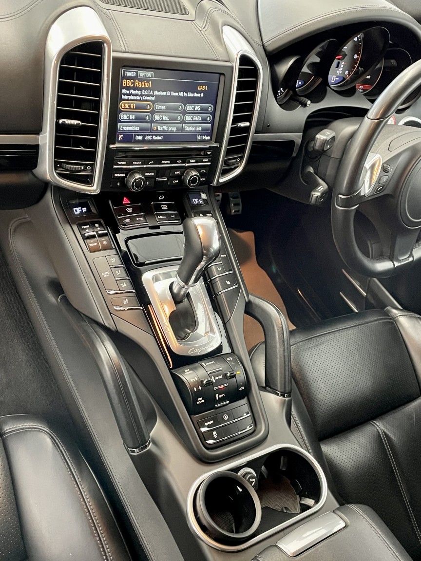 Used Porsche Cayenne 2014 for sale - 76446047: Photo 6