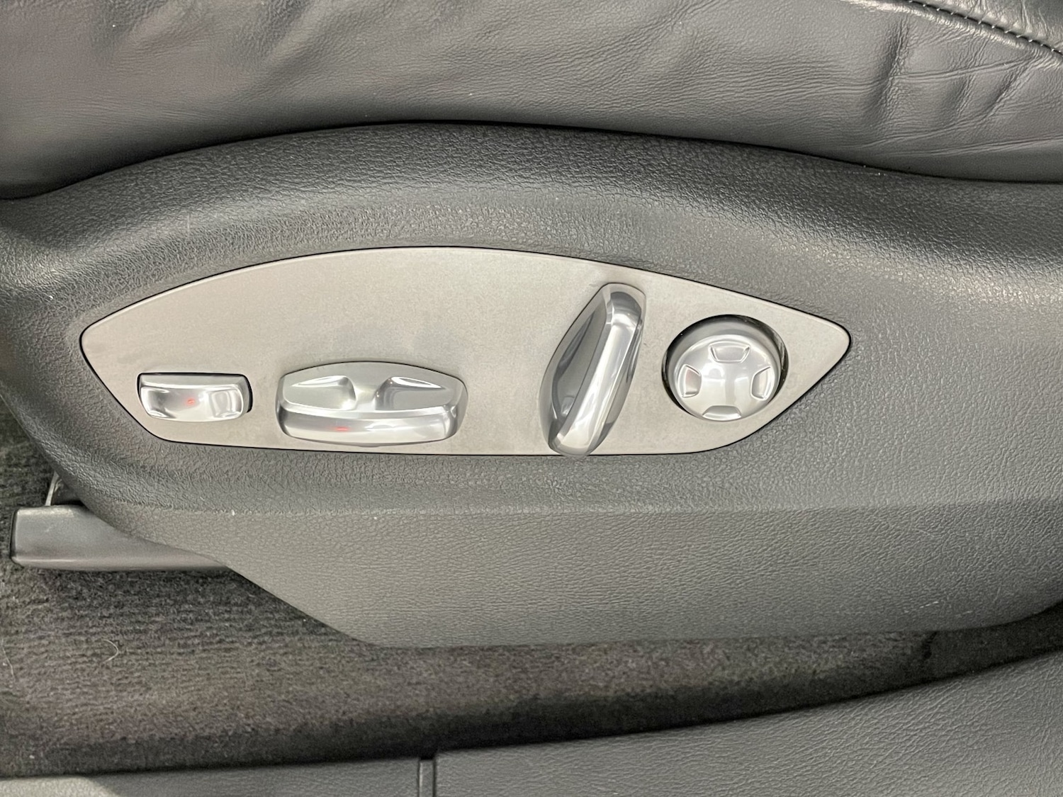 Used Porsche Cayenne 2014 for sale - 76446047: Photo 7