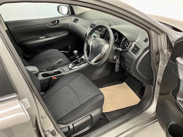 Used Nissan Pulsar 2014 for sale - 76312315: Photo 10