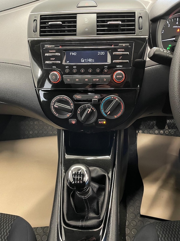 Used Nissan Pulsar 2014 for sale - 76312315: Photo 19