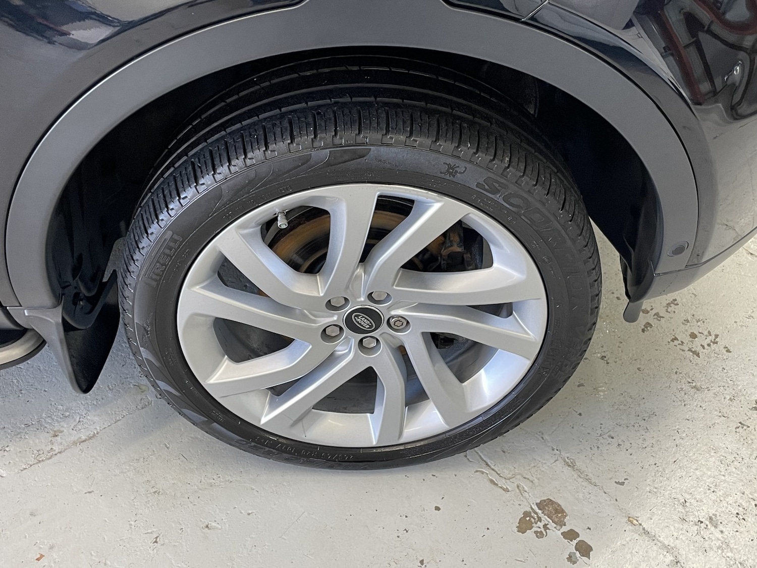 Used Land Rover Discovery Sport 2016 for sale - 76794115: Photo 28