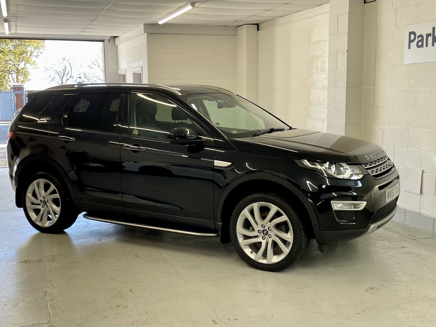 Used Land Rover Discovery Sport 2016 for sale - 76794115: Photo 7