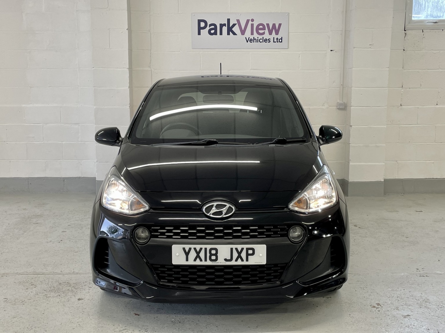 Used Hyundai i10 2018 for sale - 76571241: Photo 2