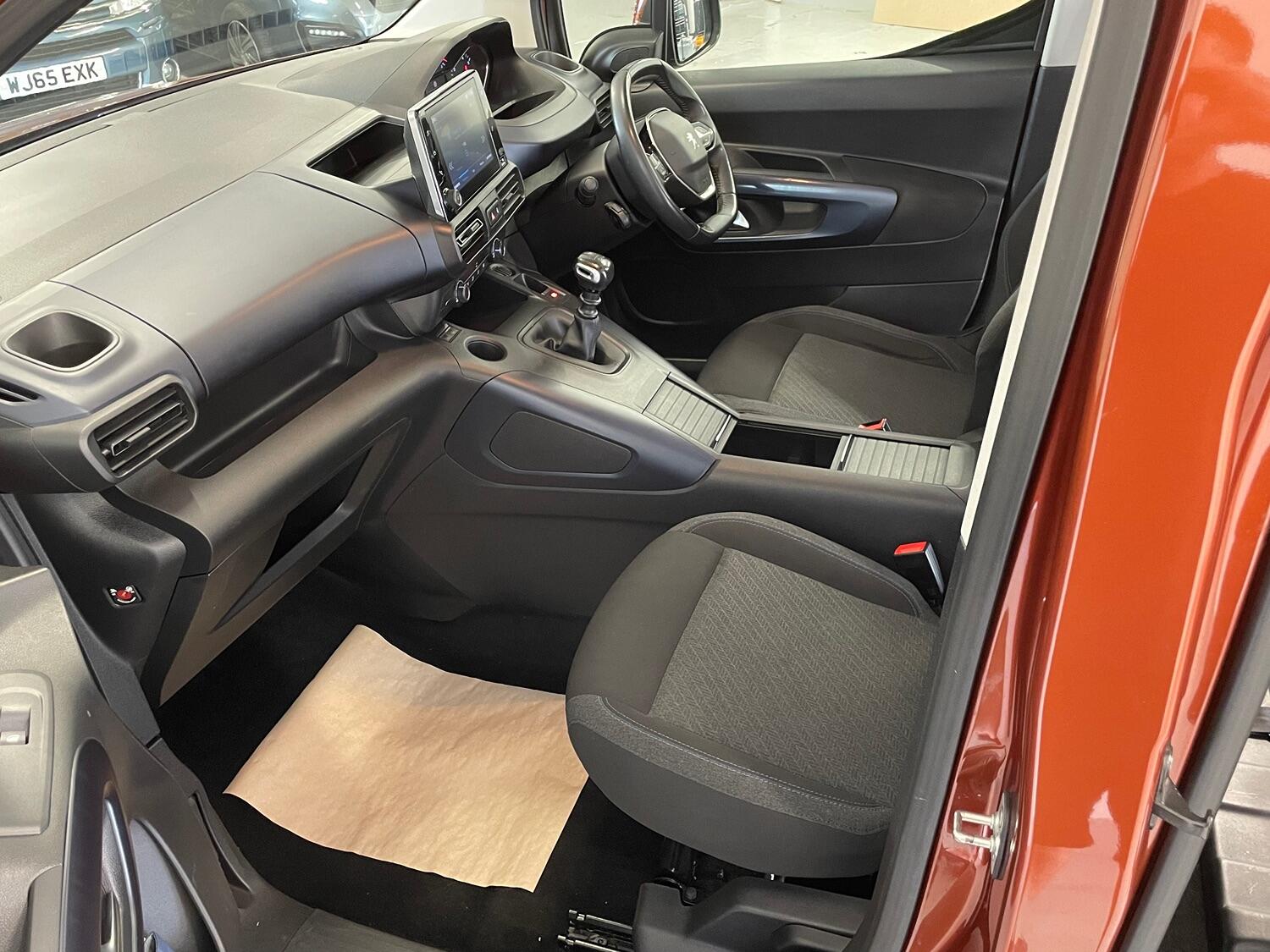 Used Peugeot Rifter 2021 for sale - 76794113: Photo 15