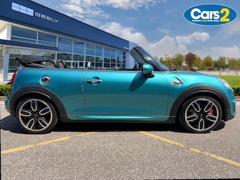 Used MINI Convertible 2017 for sale - 79465441: Photo