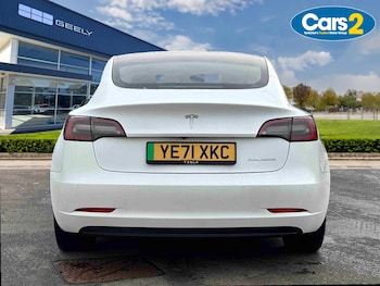 Used Tesla Model 3 2021 for sale - 77137632: Photo