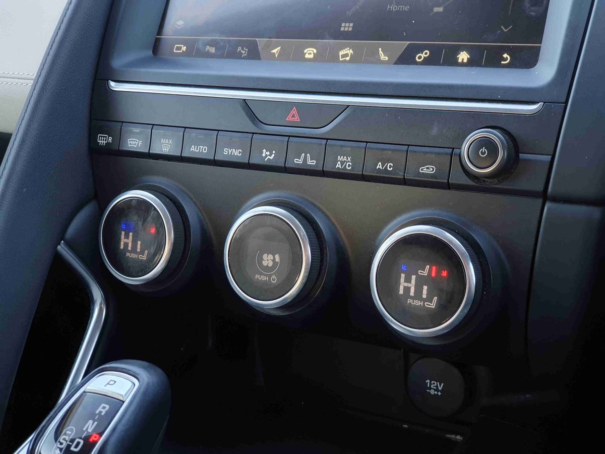 Used Jaguar E-Pace 2018 for sale - 77218743: Photo 22