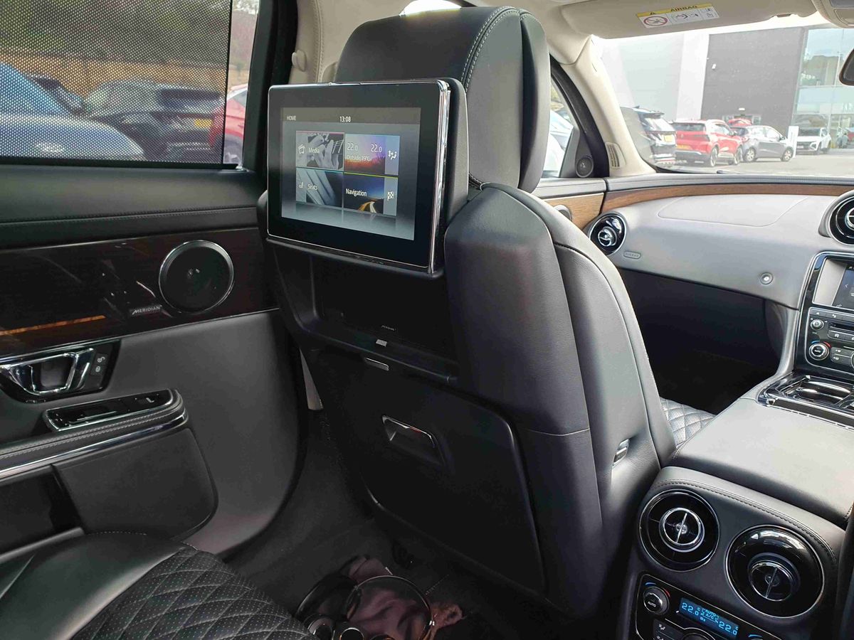 Used Jaguar XJ 2016 for sale - 78088503: Photo 23