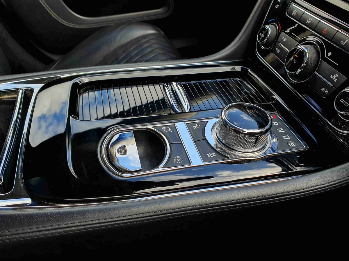 Used Jaguar XJ 2016 for sale - 78088503: Photo 28