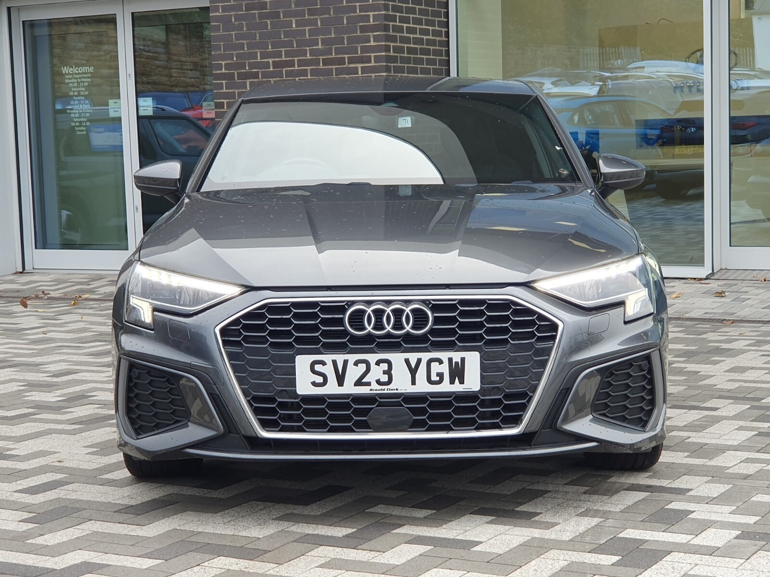 Used Audi A3 2023 for sale - 77137580: Photo 2