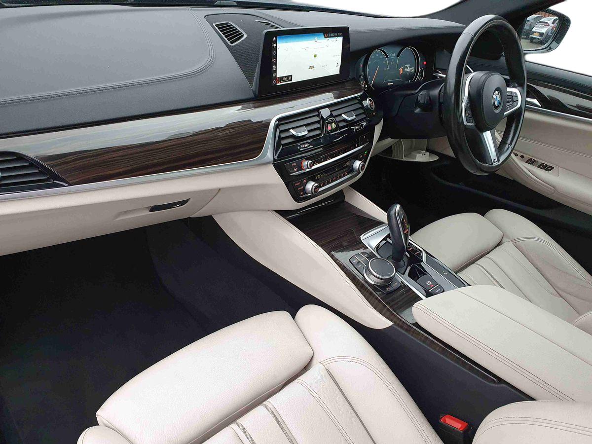 Used BMW 5 Series 2017 for sale - 77137638: Photo 15