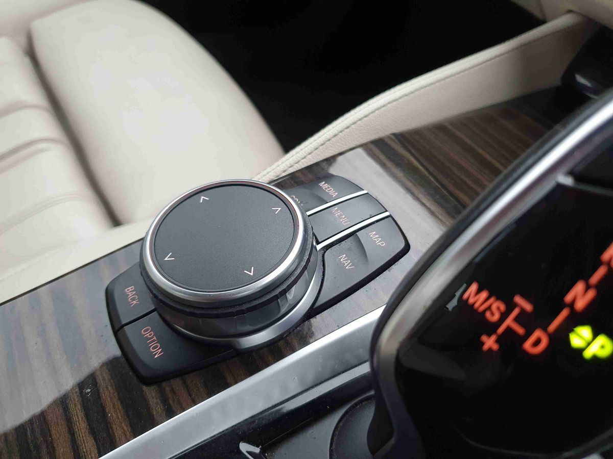 Used BMW 5 Series 2017 for sale - 77137638: Photo 21