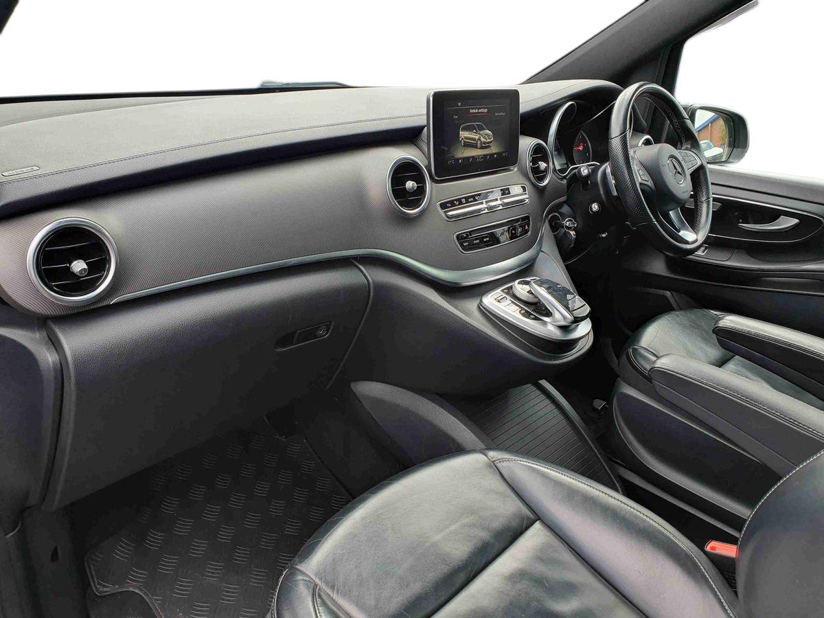 Used Mercedes-Benz V-Class 2017 for sale - 78088485: Photo 15