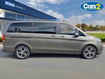 Used Mercedes-Benz V-Class 2017 for sale - 78088485: Photo